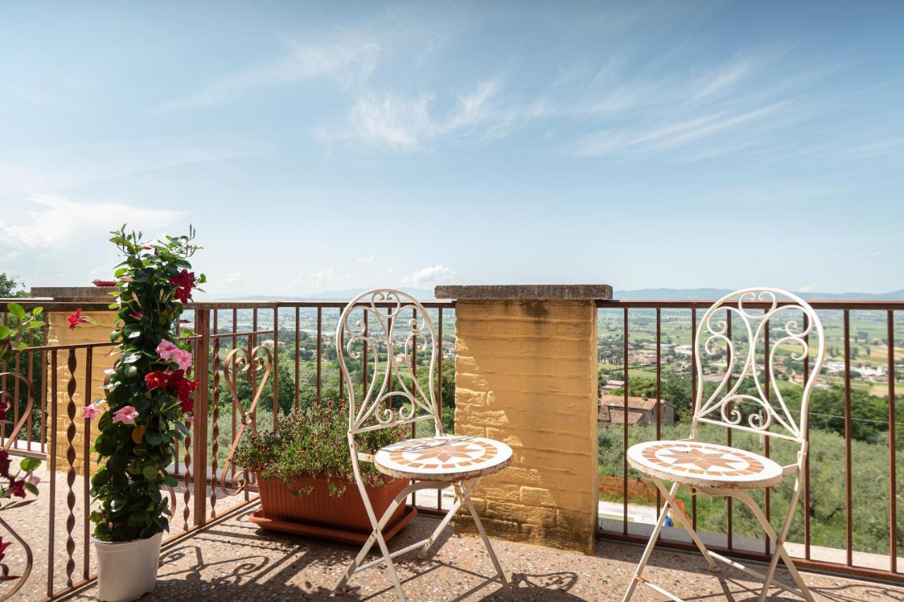 Agriturismo Villa Val D'Olivi Capodacqua  Экстерьер фото